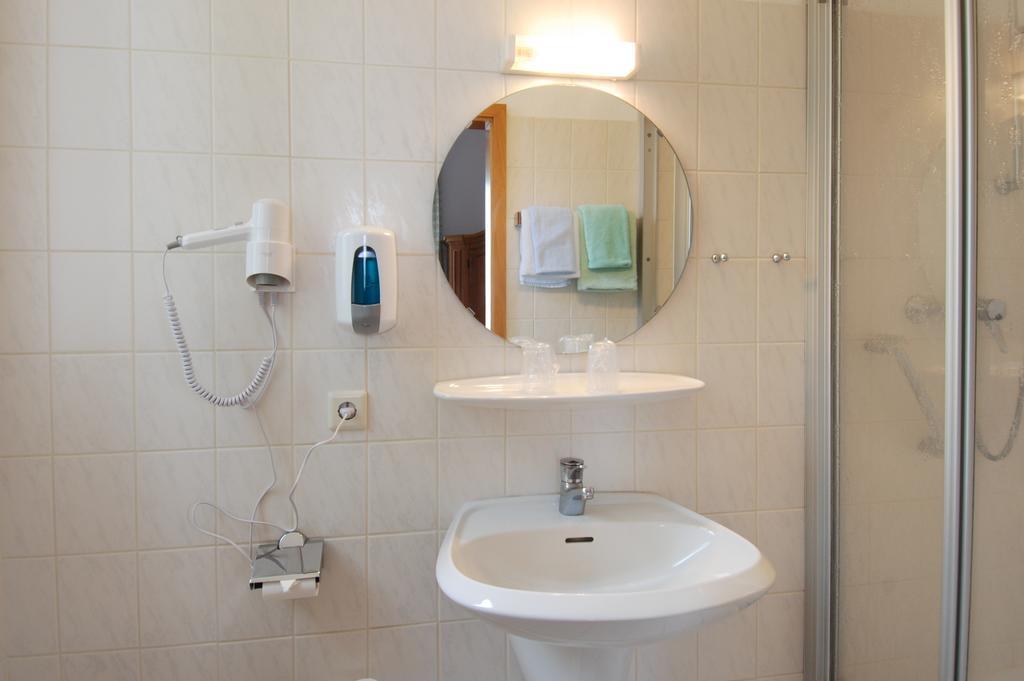 Hotel Muenchner Loewenbraeu คุกซ์ฮาเวน ห้อง รูปภาพ